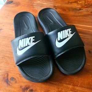 Youth Nike Slides